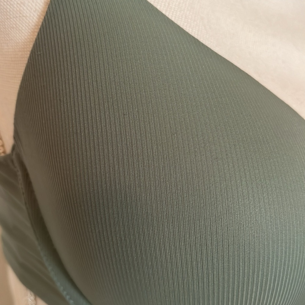 5 for $20 MIX N MATCH VS Lightly Lined Demi Bra - Picture 6 of 7